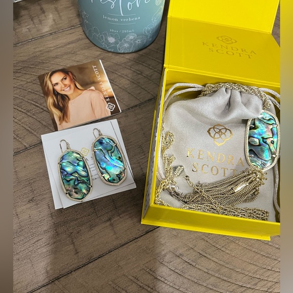 ♥️ Kendra Scott abalone set - Picture 2 of 4